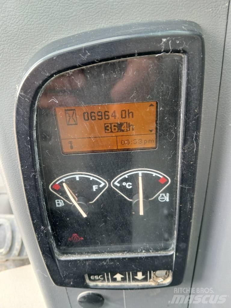 Volvo ECR 88 PLUS Midi bageri 7t – 12t