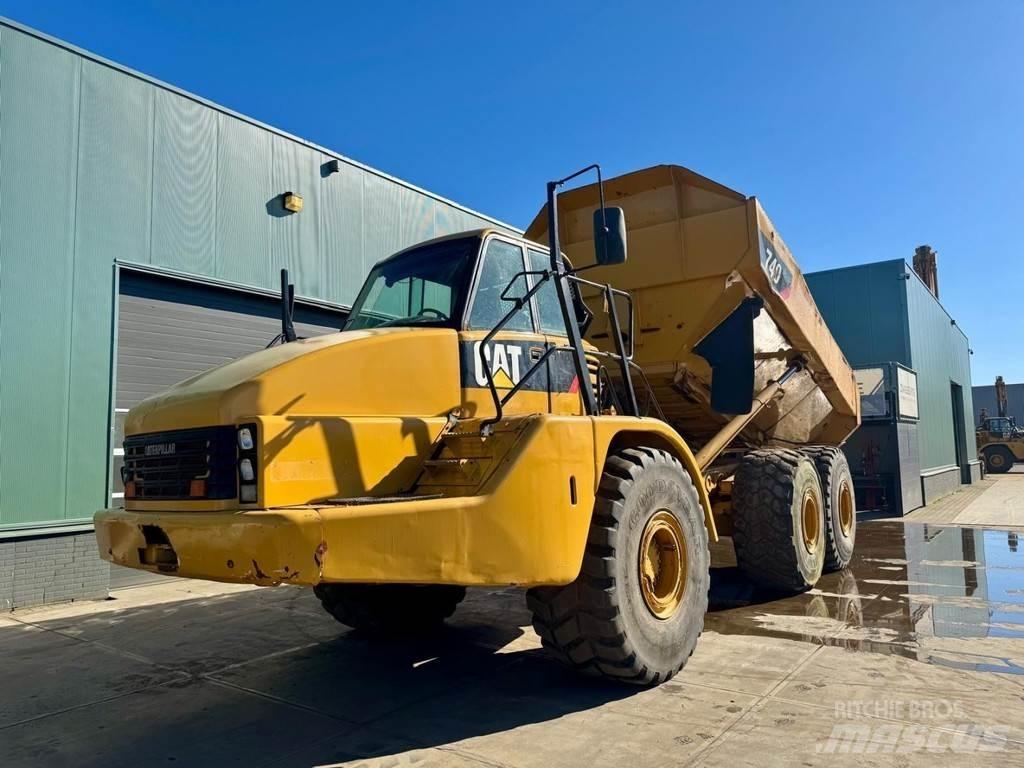 CAT 740 Zglobni demperi