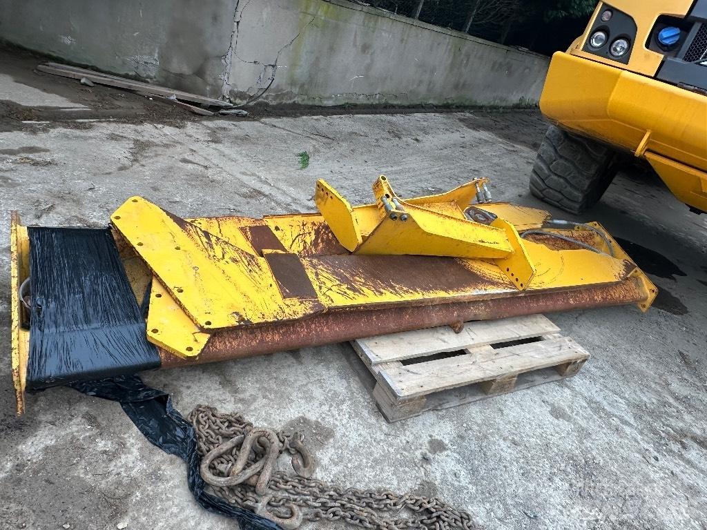Volvo A40G Zglobni demperi