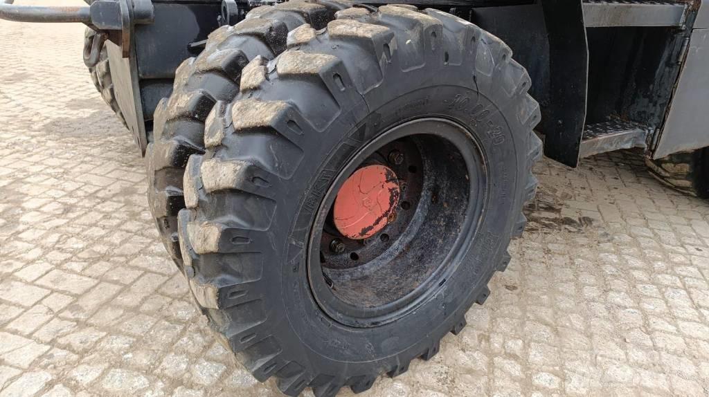 Fiat-Hitachi EX135W Bageri na kotačima