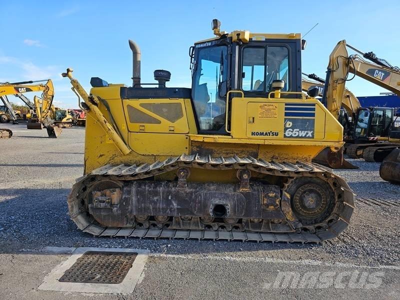 Komatsu D 65 WX-17 Buldožeri gusjeničari