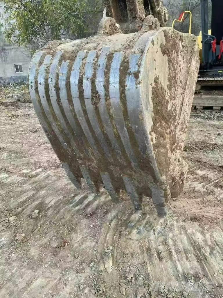 Volvo EC 350DL Bageri gusjeničari