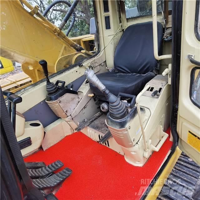 CAT 330B Bageri gusjeničari