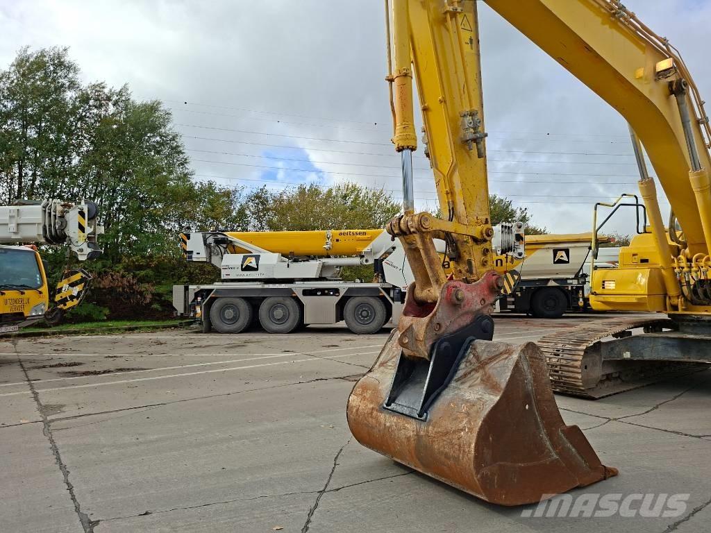 Komatsu HB 215 LC-3 Bageri gusjeničari