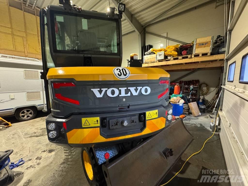Volvo EW 60 Bageri na kotačima