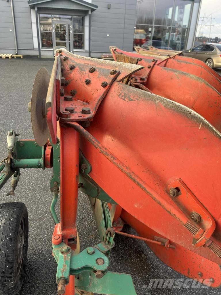 Kverneland E160-4-8 Plugovi okretači