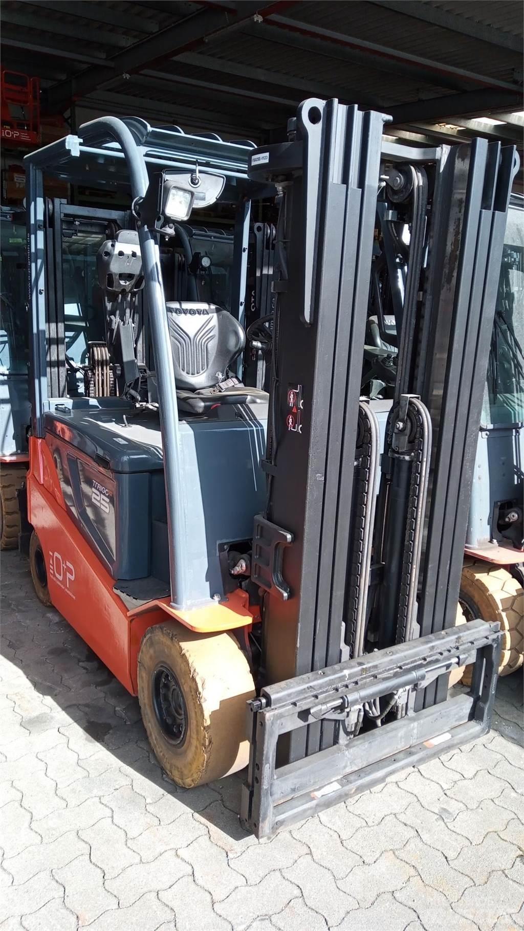 Toyota 8FBMKT25 Električni viličari