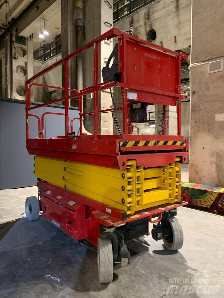 JLG 3246 ES Škaraste platforme