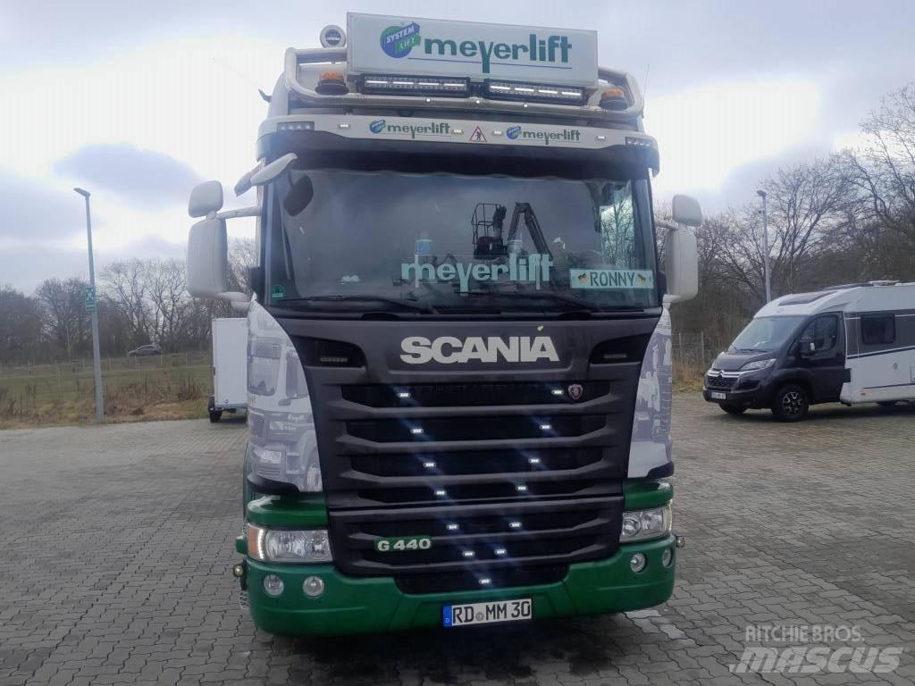 Scania G 440 Kamioni s ravnim pločom / vitlom