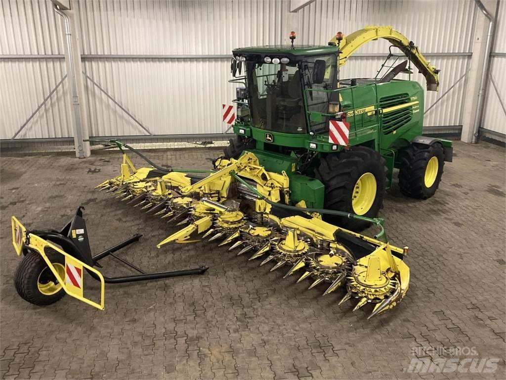 John Deere 7750i Strojevi za krmu na vlastiti pogon