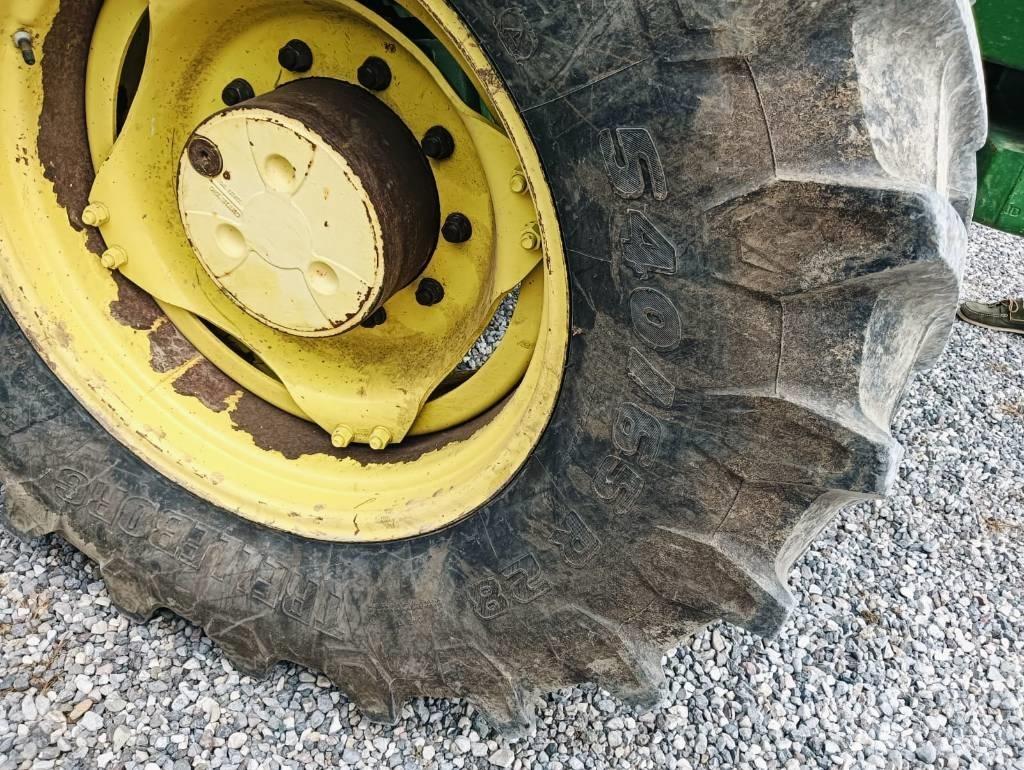 John Deere 6920 Traktori