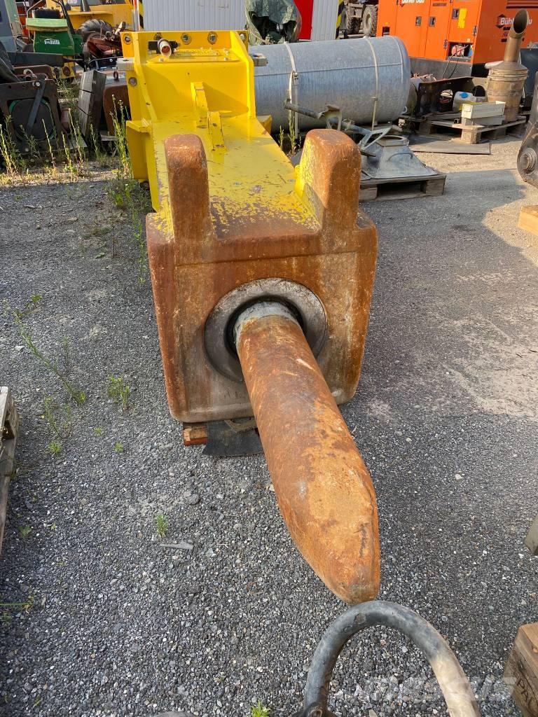 Epiroc HB7000 Čekići