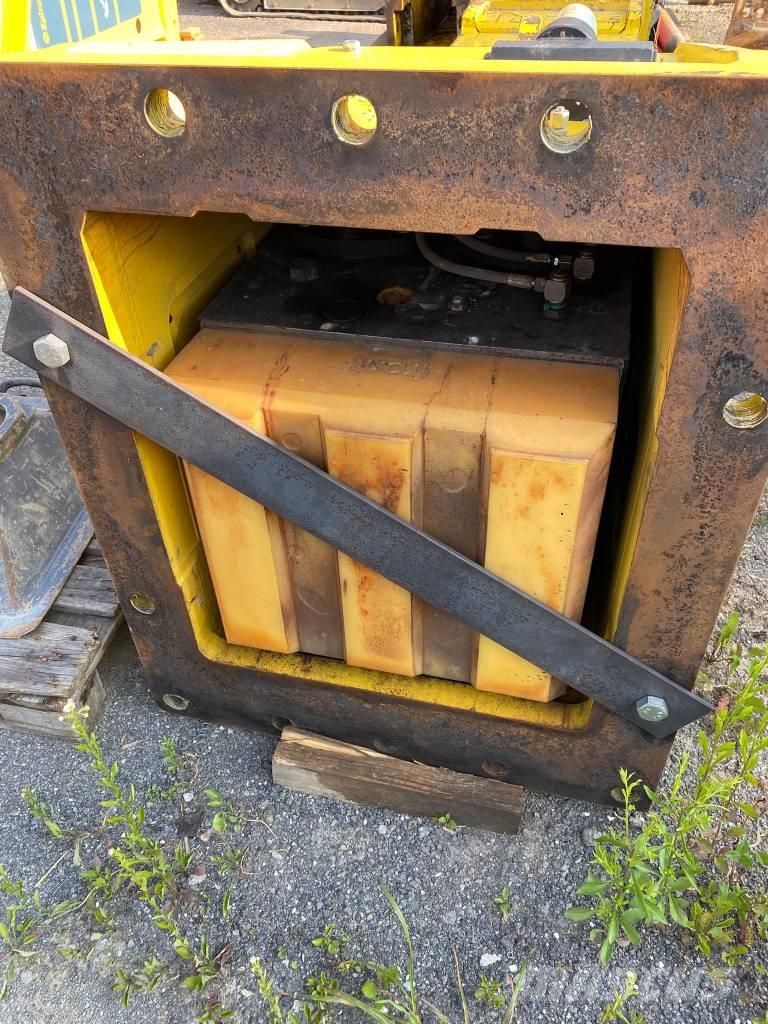 Epiroc HB7000 Čekići