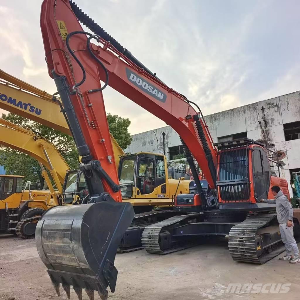 Doosan DX 300 Bageri gusjeničari
