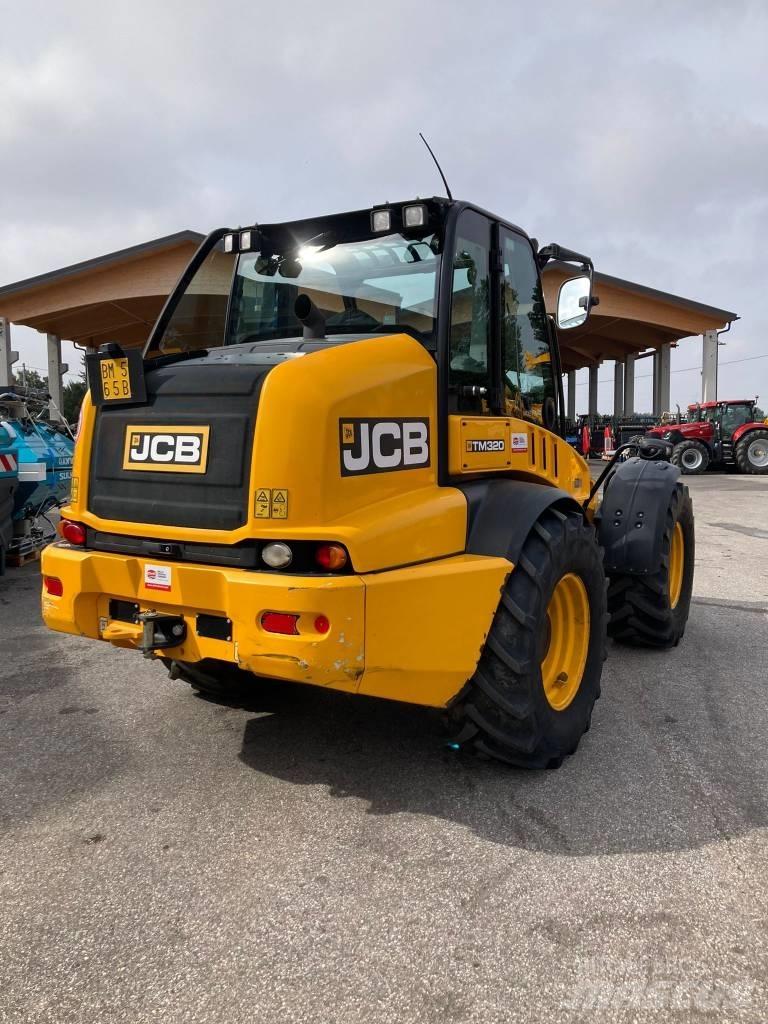 JCB TM 320 Poljoprivredni teleskopski utovarivači