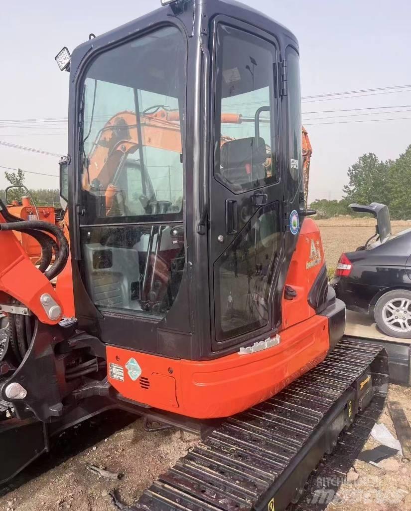 Kubota 161 Mini bageri <7t