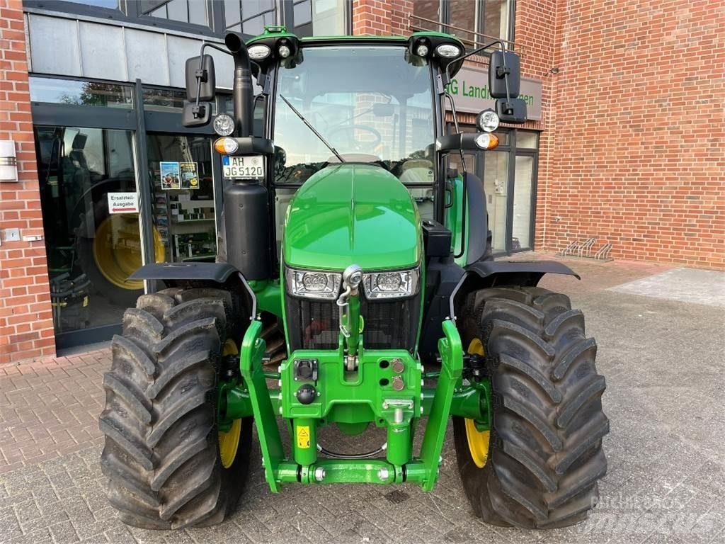 John Deere 5120M Traktori
