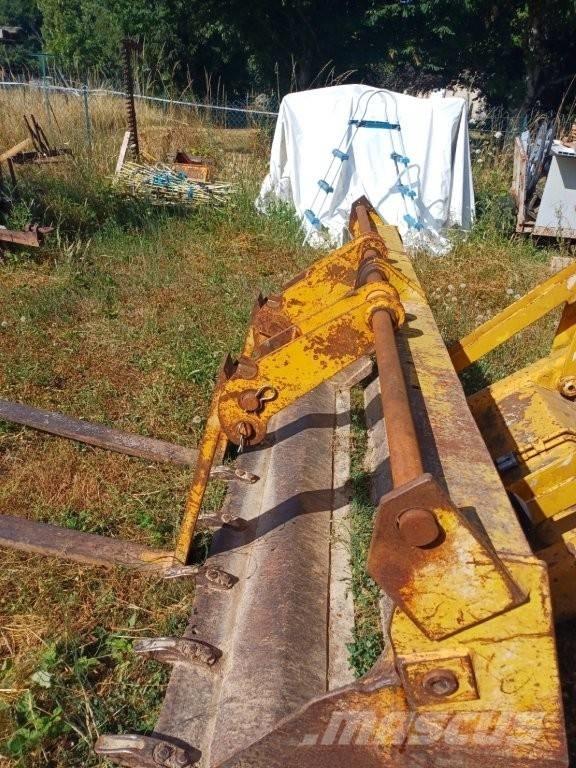 JCB 3 CX Utovarni rovokopači