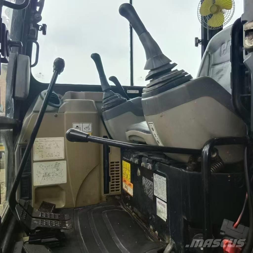 CAT 304CR Mini bageri <7t