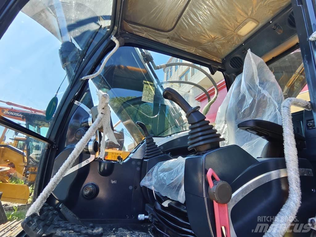 Hyundai Robex 220 LC Bageri gusjeničari