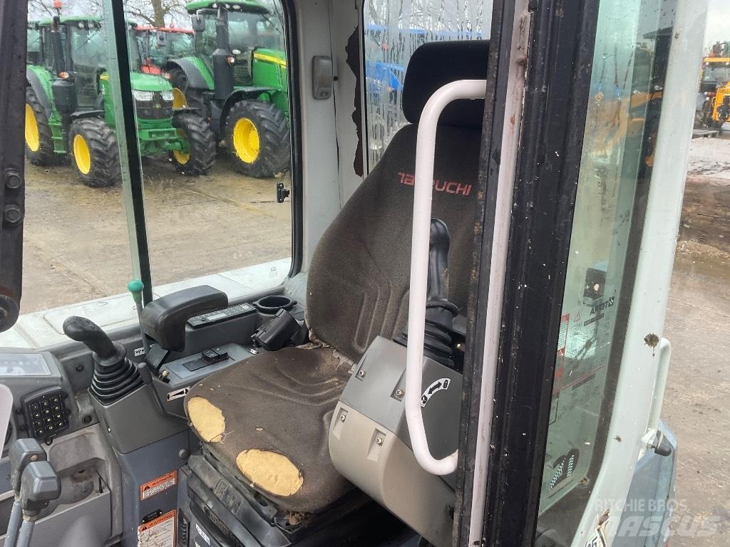 Takeuchi TB 250 Mini bageri <7t