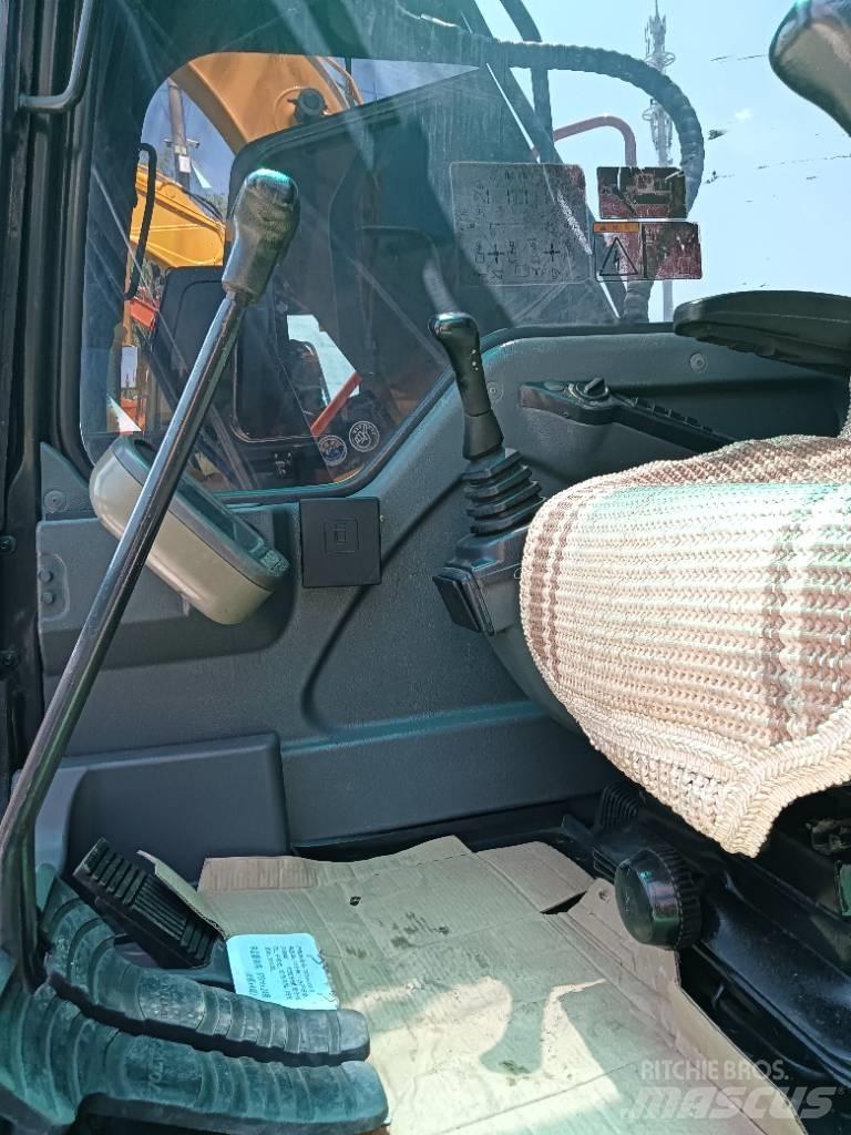 Volvo EC 140 Bageri gusjeničari