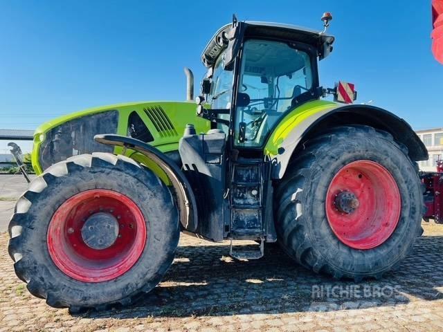CLAAS Axion 950 Traktori