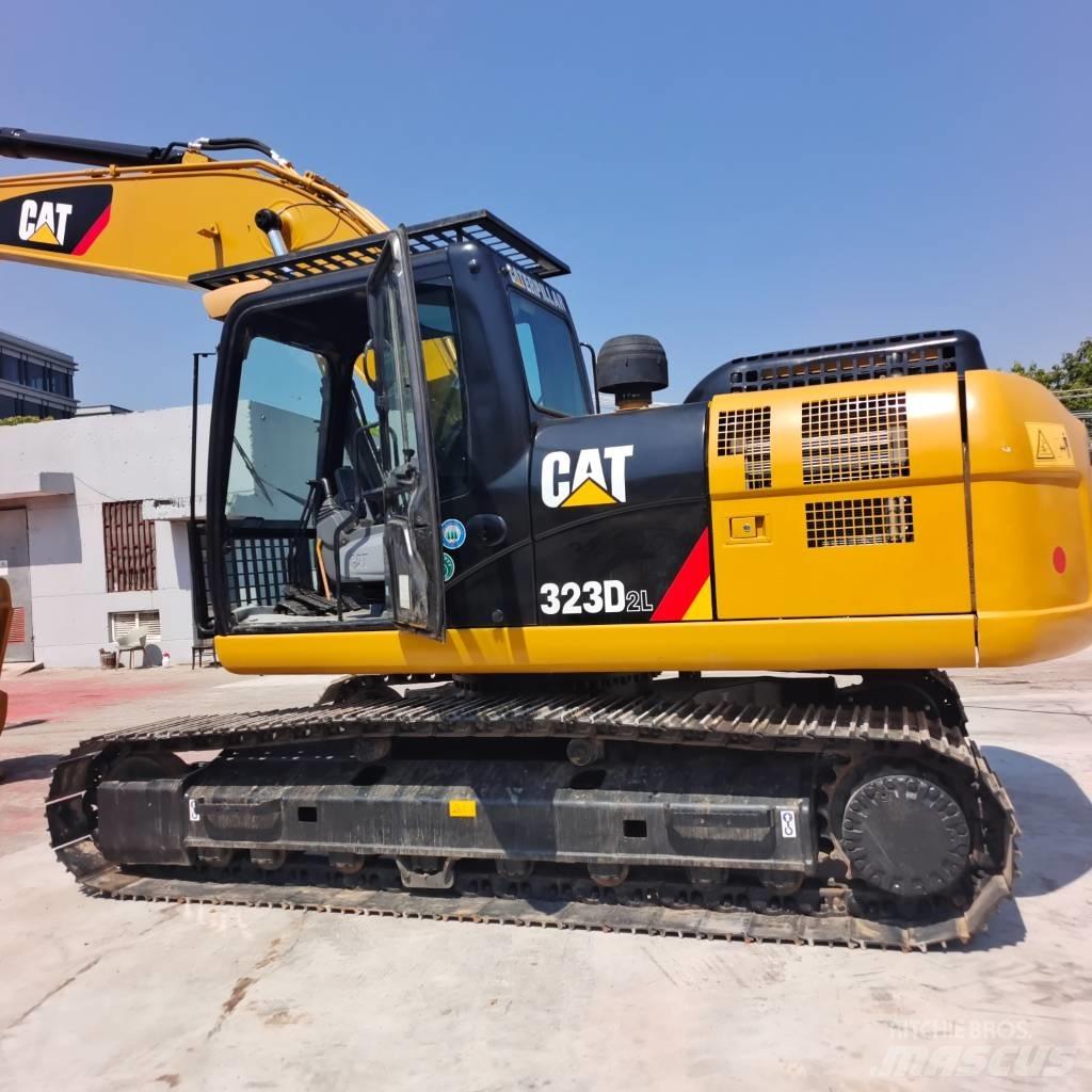 CAT 320 D2L Bageri gusjeničari