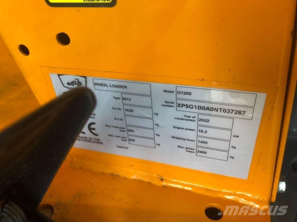 GiANT G 1200 Višenamjenski utovarivači
