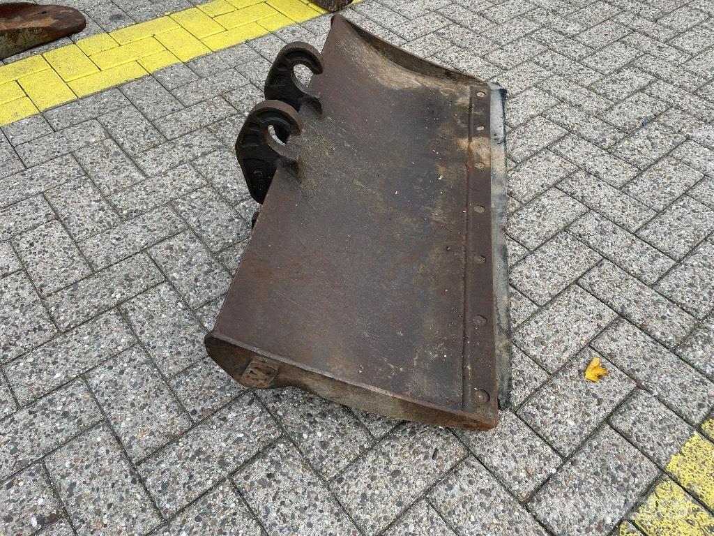 Takeuchi TB 216 Mini bageri <7t