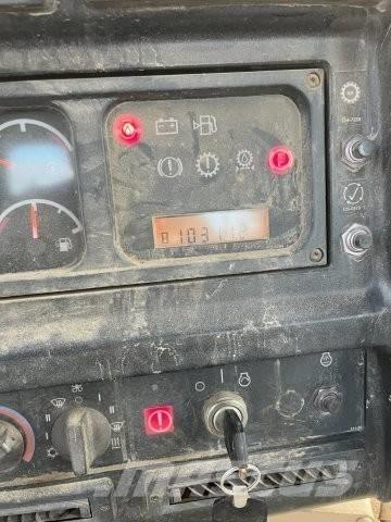 CAT D 6 R XL Buldožeri gusjeničari