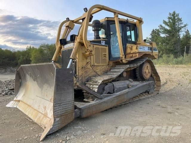 CAT D 6 R XL Buldožeri gusjeničari