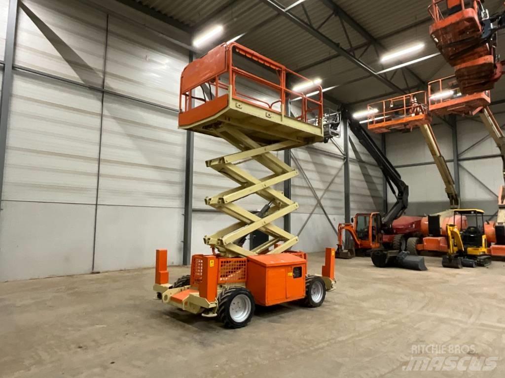 JLG 260 MRT Škaraste platforme