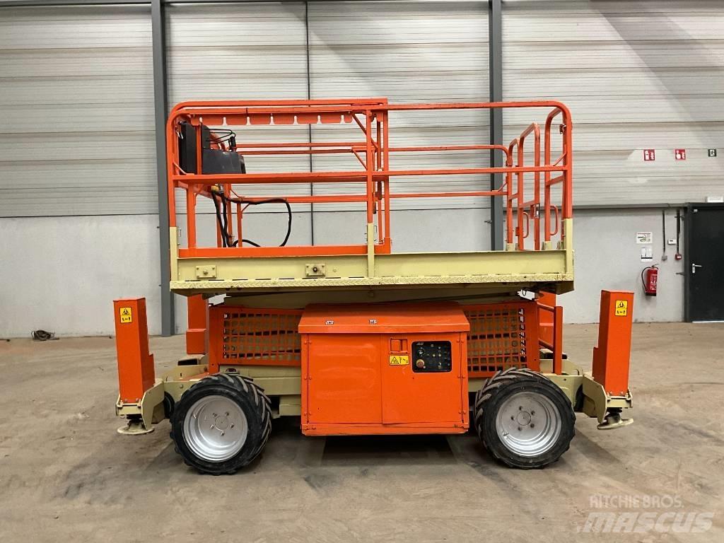 JLG 260 MRT Škaraste platforme