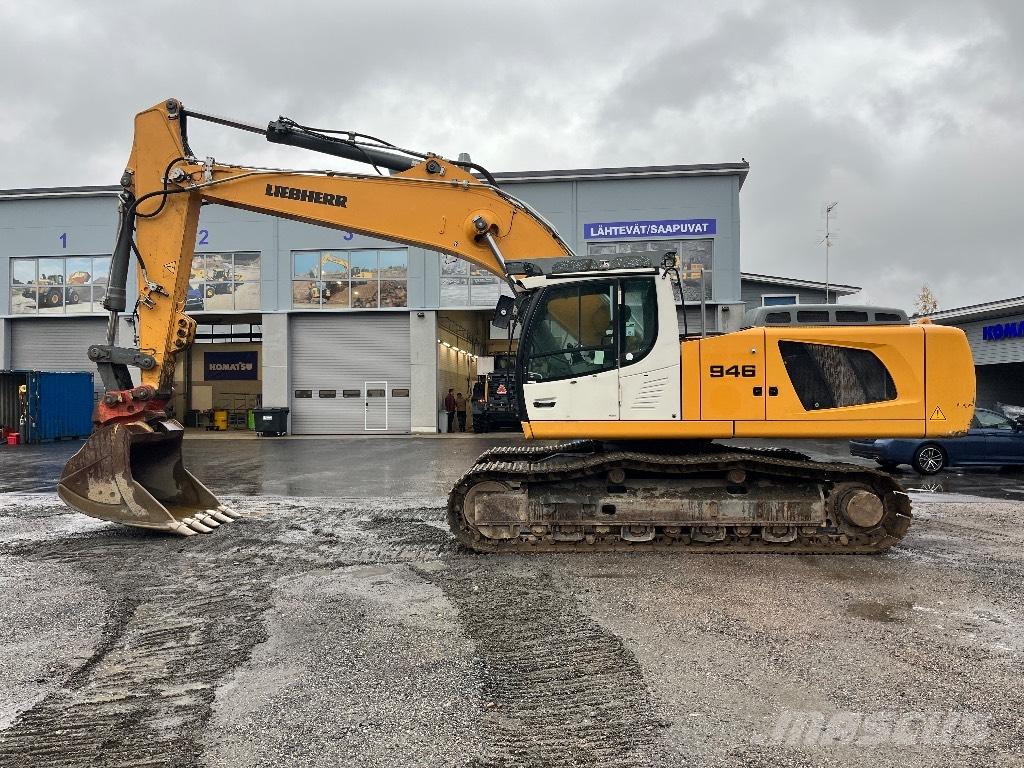 Liebherr R 946 Bageri gusjeničari