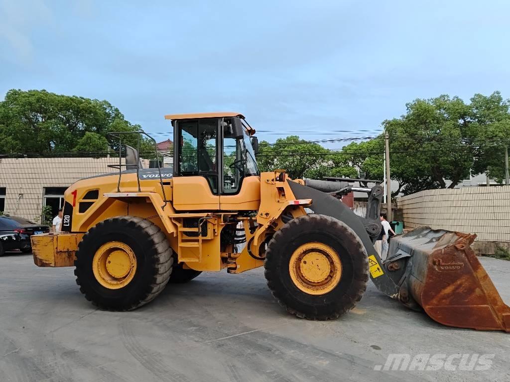 Volvo L 120 Utovarivači na kotačima