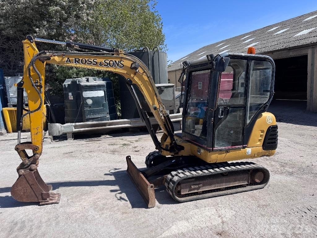 CAT 302.5 Mini bageri <7t