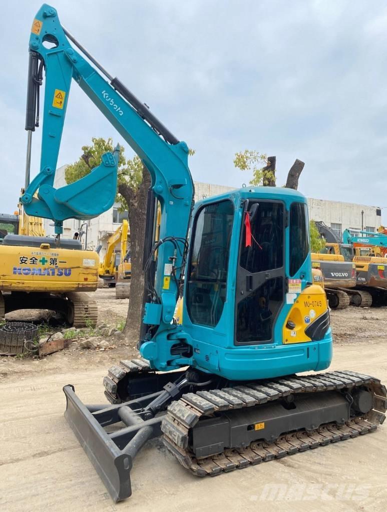 Kubota U 40 Mini bageri <7t