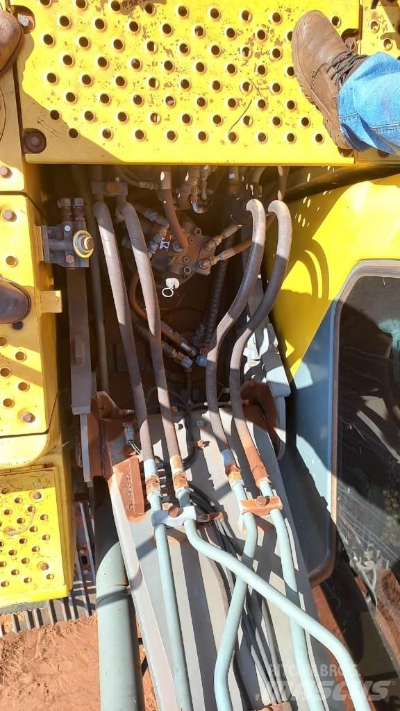 Volvo EC 140 B LC Bageri gusjeničari