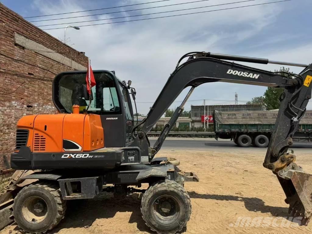 Doosan DX 60 Mini bageri <7t