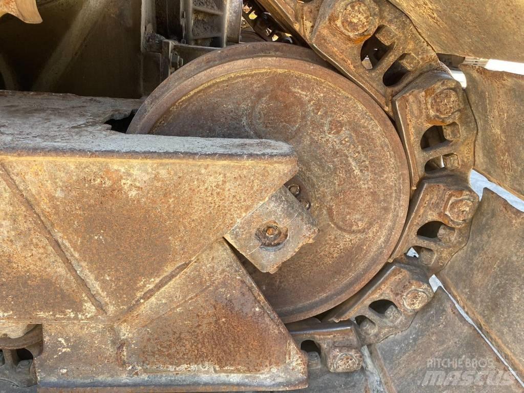 CAT D 6 H Buldožeri gusjeničari