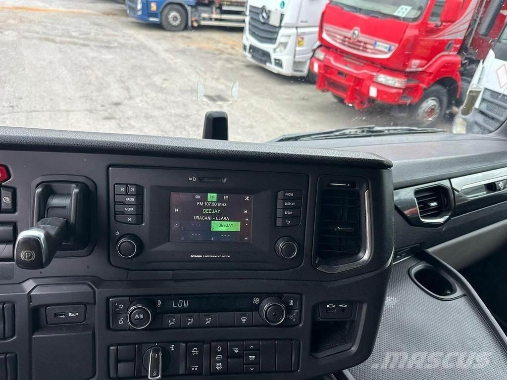 Scania R 520 Traktorske jedinice