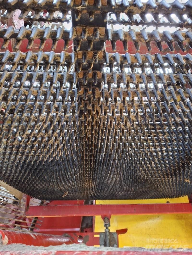 Grimme SE150 Kombajni za mrkvu i povrće