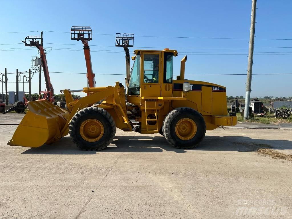 CAT 938G Utovarivači na kotačima