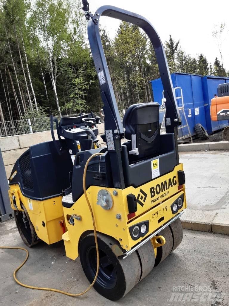 Bomag BW 100 AC-5 Valjci sa dvojnim bubnjem