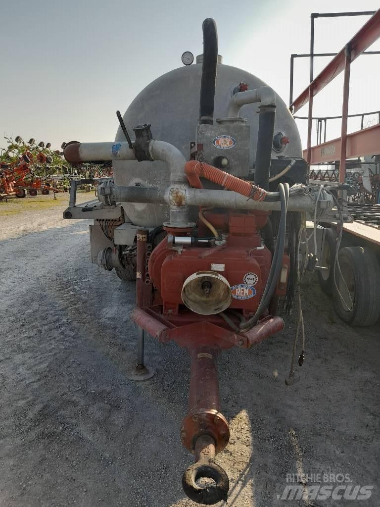 REM RB100 Cisterne za gnojnicu