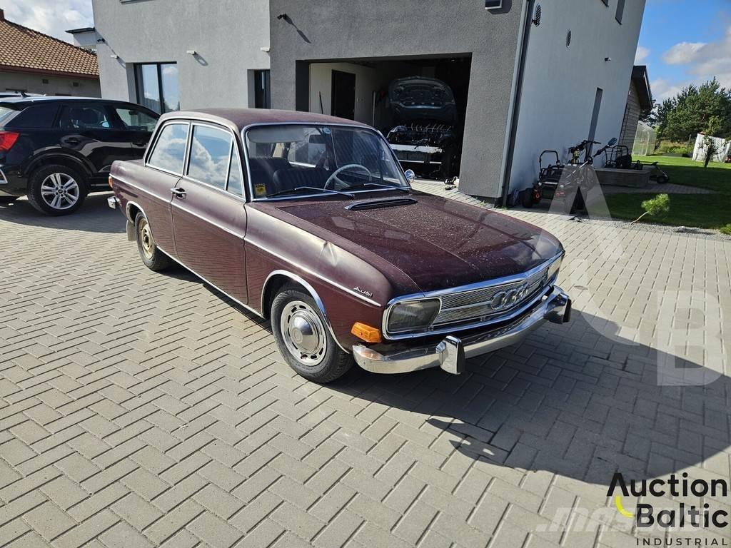Audi 60 Automobili