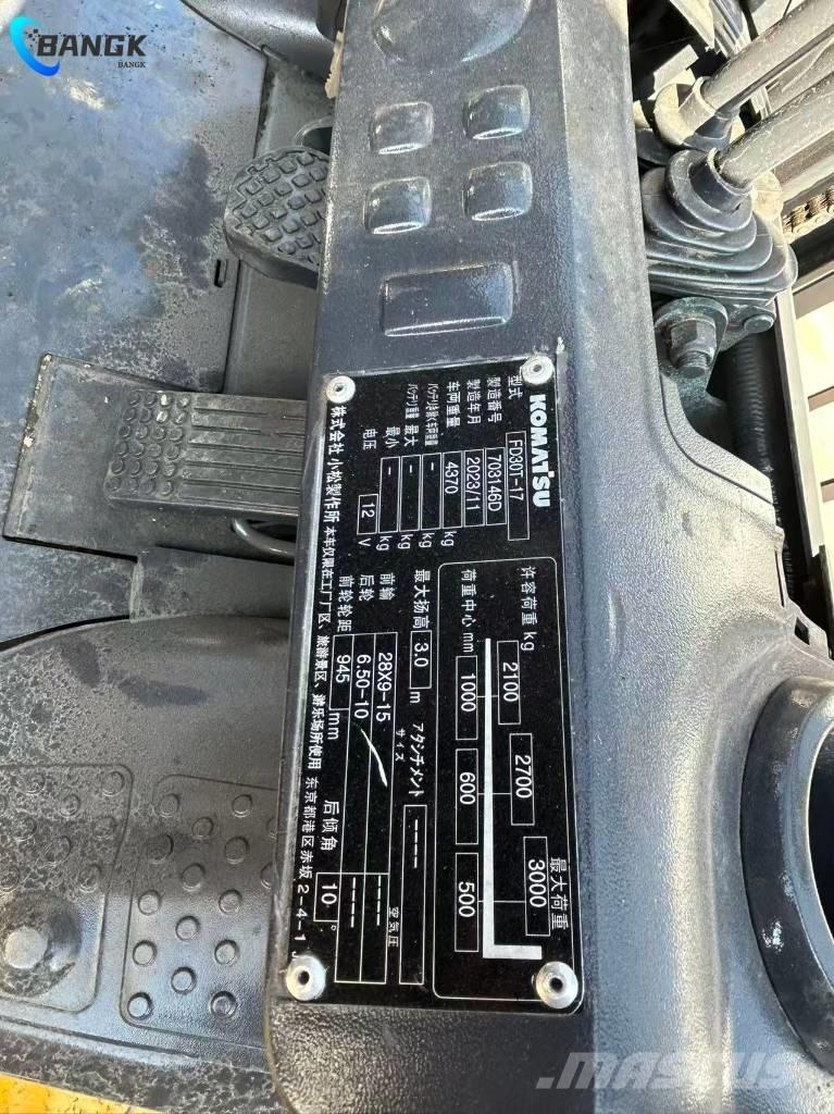 Komatsu FD 30 T-17 Dizelski viličari