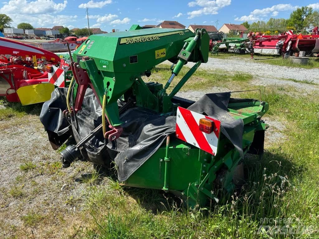 John Deere 131 Priključne i vučne kosilice