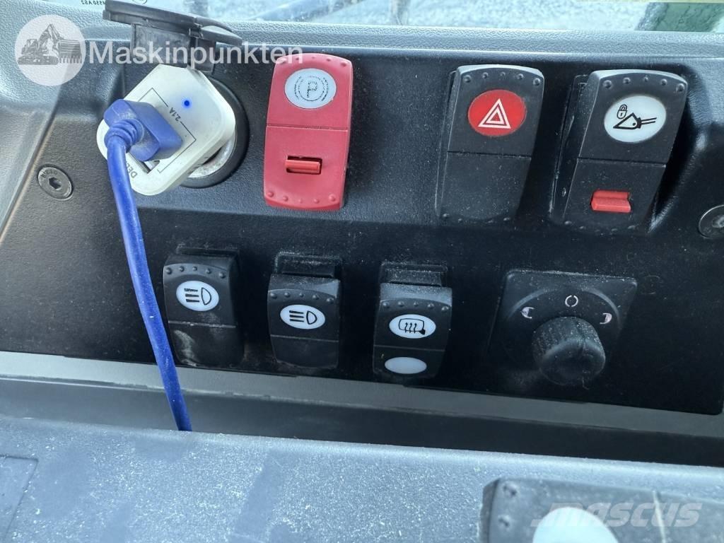 CAT 982 M Utovarivači na kotačima